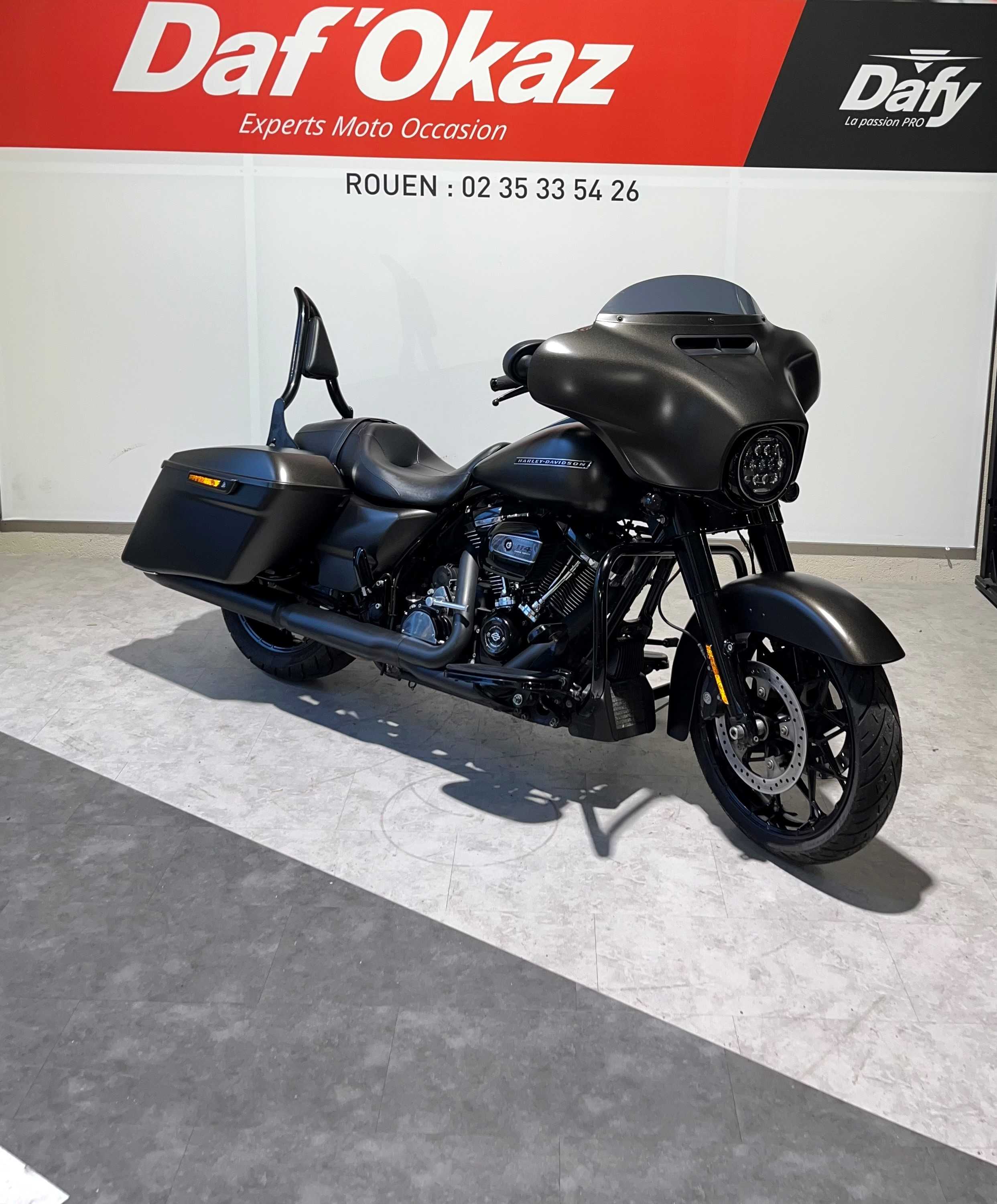 Harley-Davidson STREET GLIDE TOURING 2019 HD vue 3/4 droite