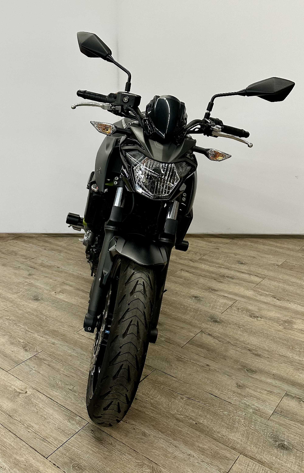 Kawasaki Z 650 2018 vue avant