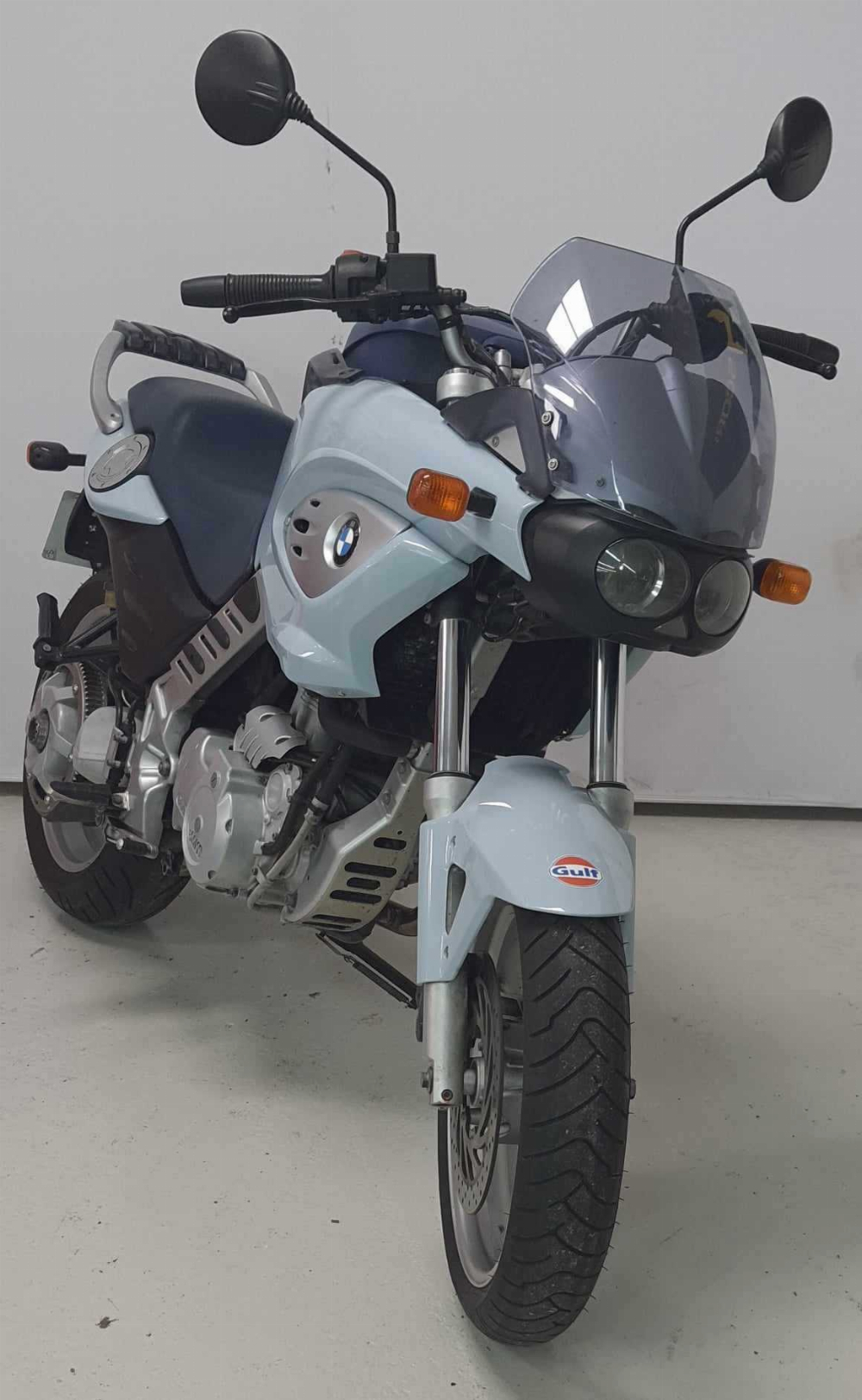 BMW F 650 CS Scarver 2003 vue 3/4 droite