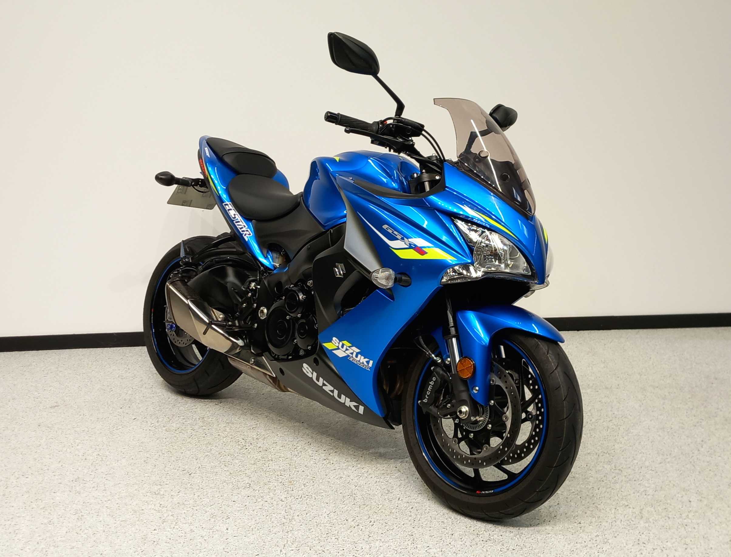 Suzuki GSX-S 1000 ABS 2020 HD vue 3/4 droite