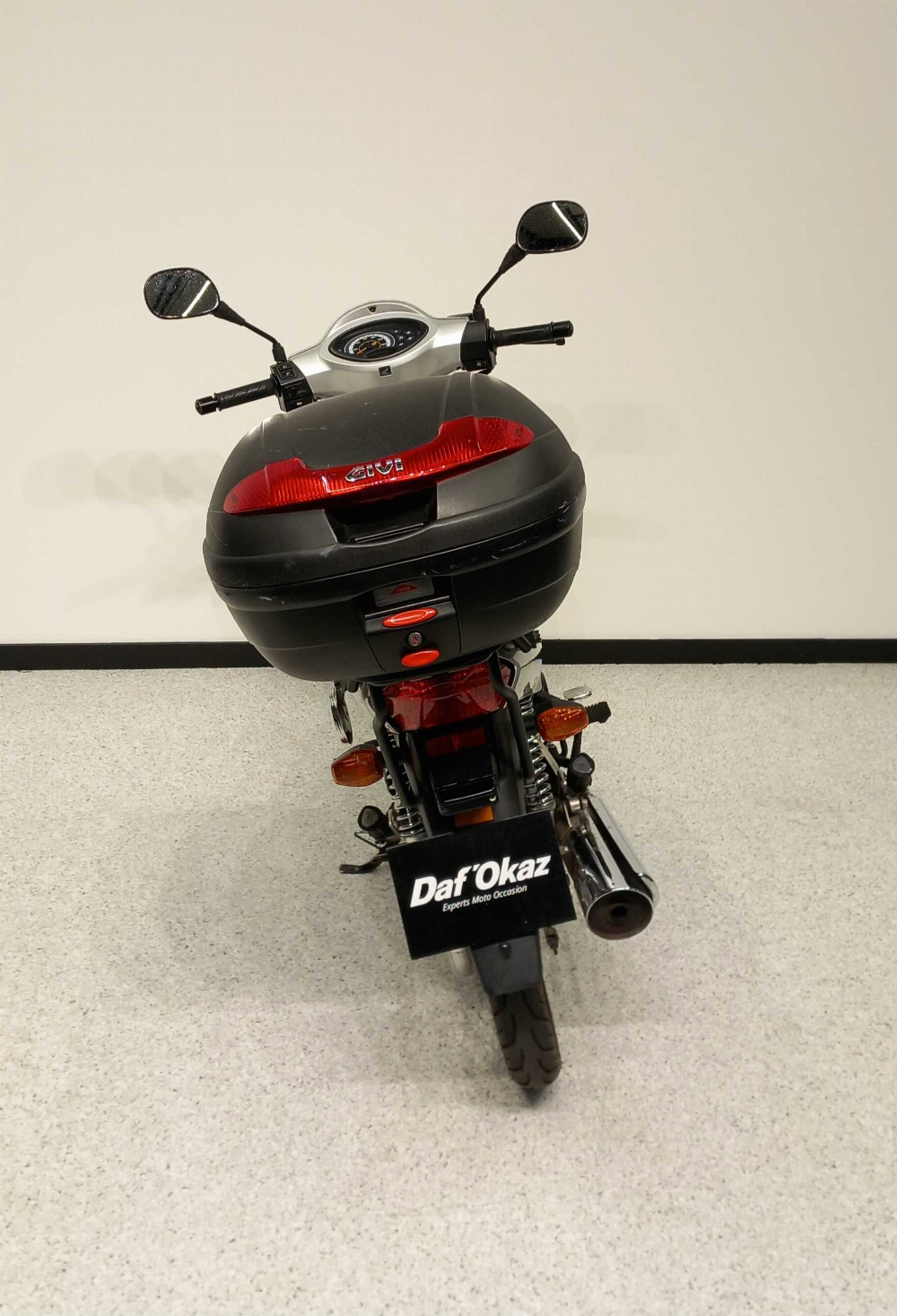 Honda ANF 125 Innova 2004 vue arrière