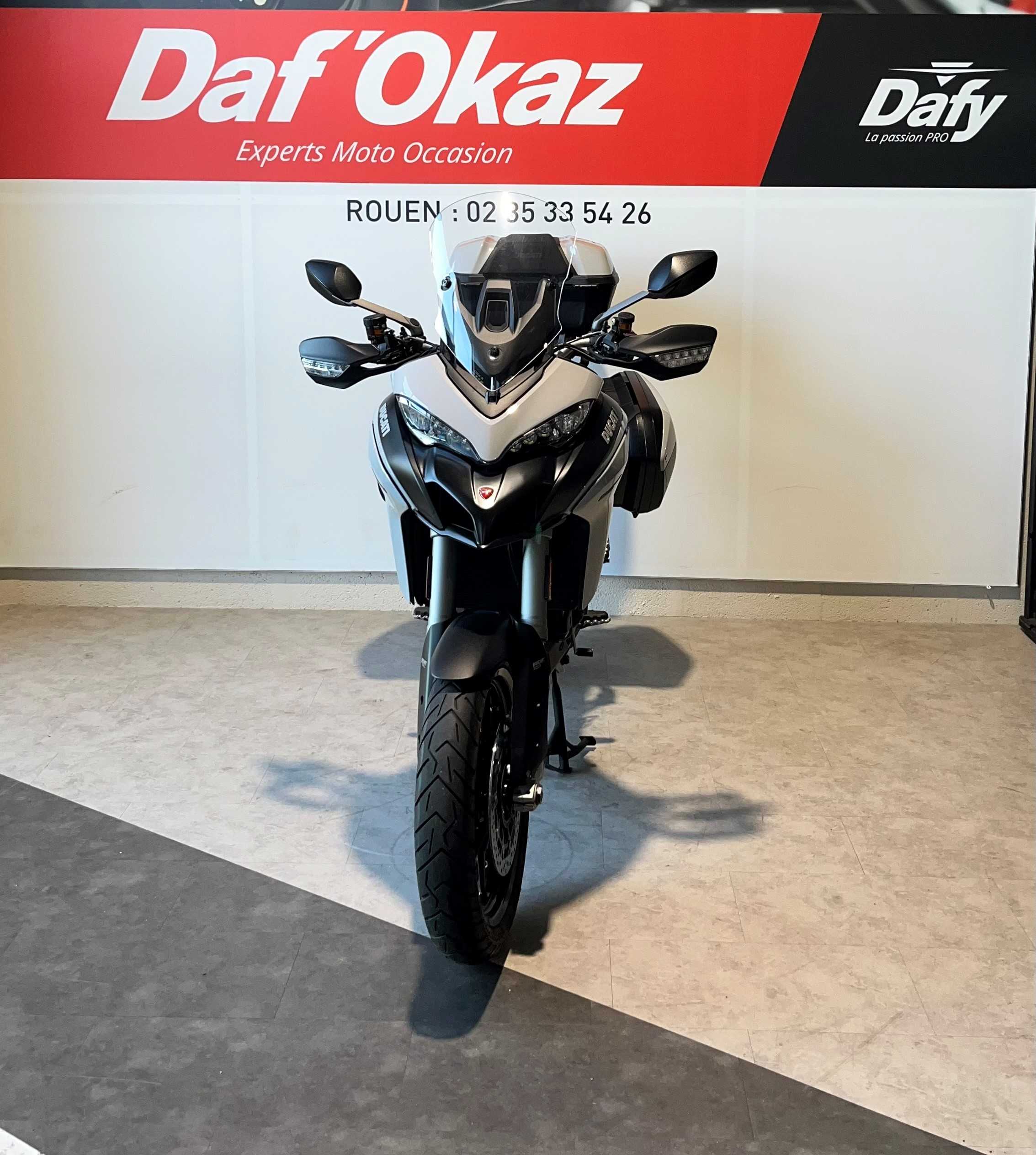 Ducati 950 Multistrada S 2019 HD vue avant