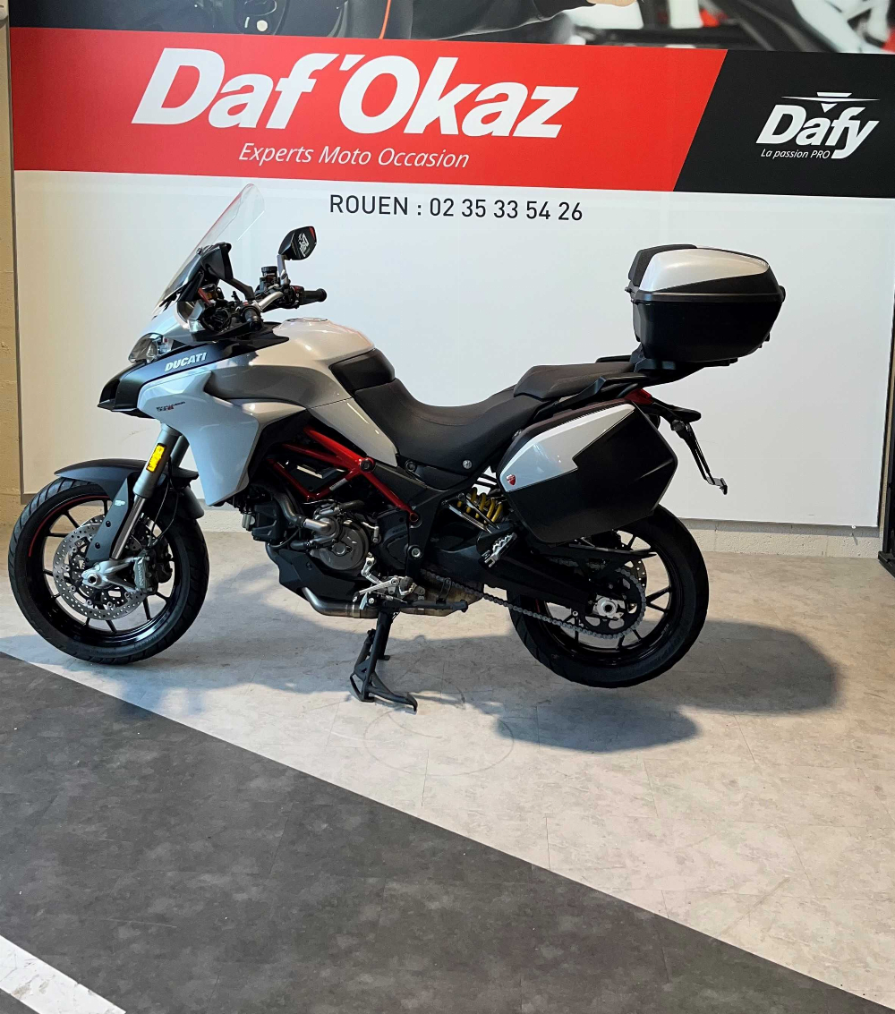 Ducati 950 Multistrada S 2019 vue gauche