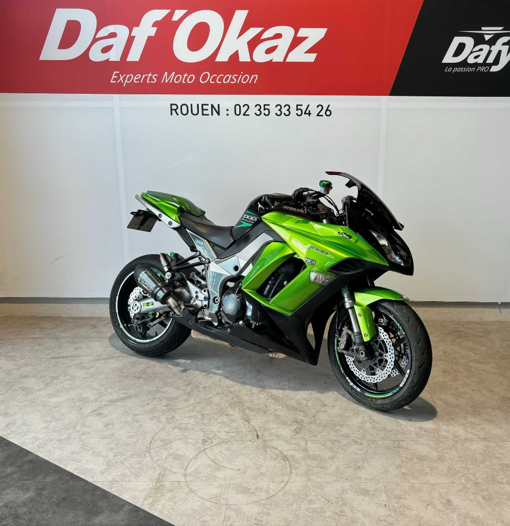 Kawasaki Z 1000 SX 2011 vue 3/4 droite