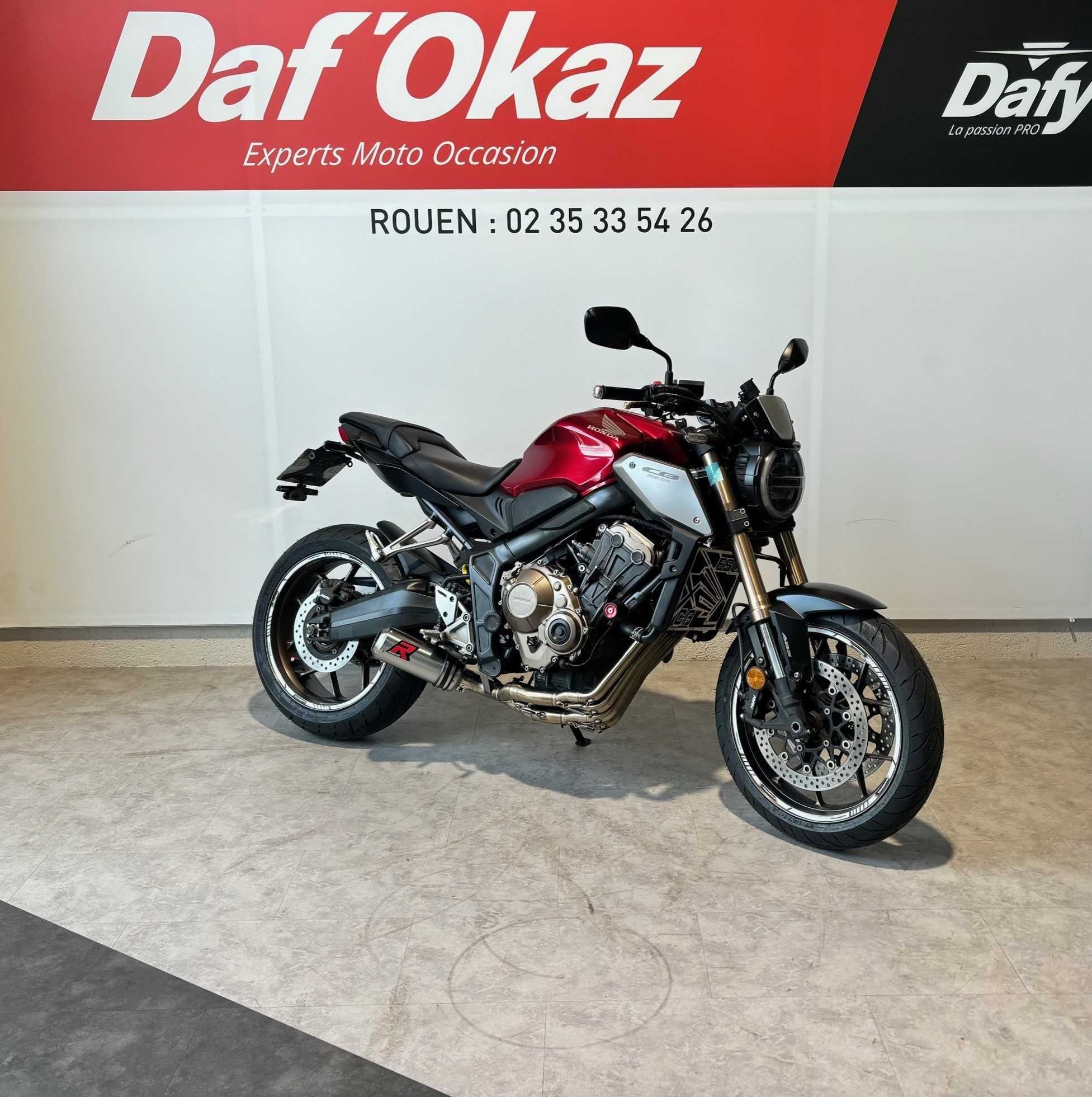 Honda CB 650 R 2019 HD vue 3/4 droite