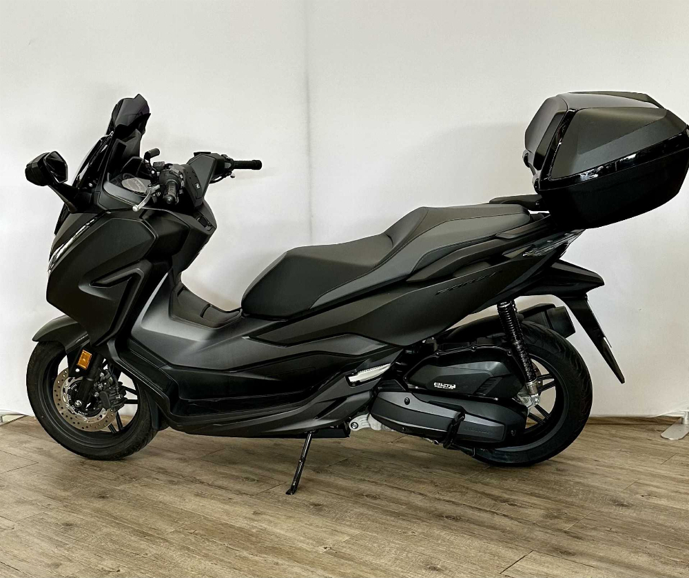 Honda NSS 125 Forza ABS 2020 vue arrière