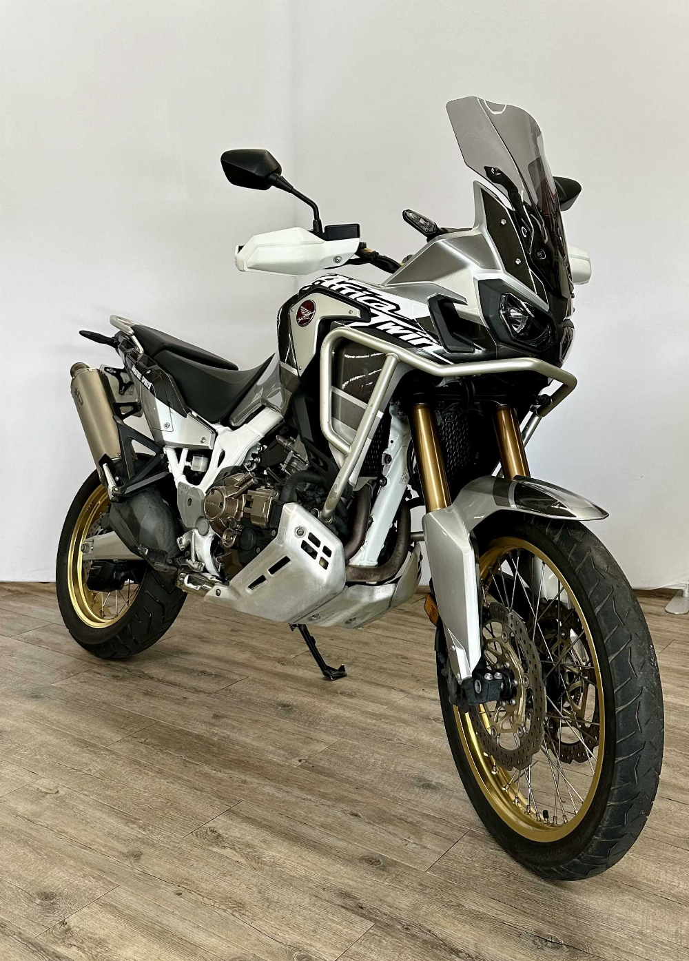 Honda CRF 1000 L Africa Twin Adventure Sports 2018 vue 3/4 droite