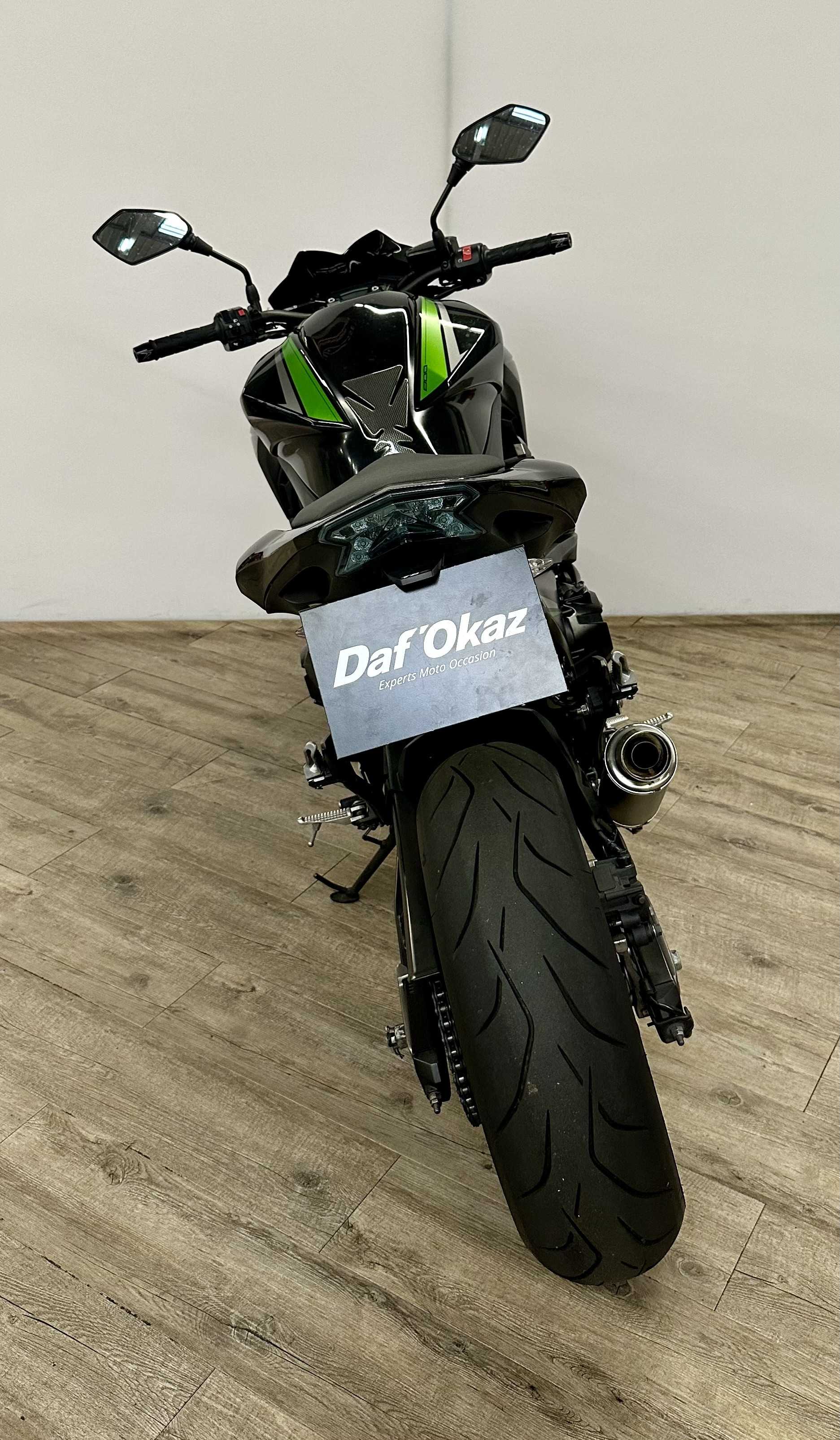 Kawasaki Z 800 E ABS 2016 HD vue arrière