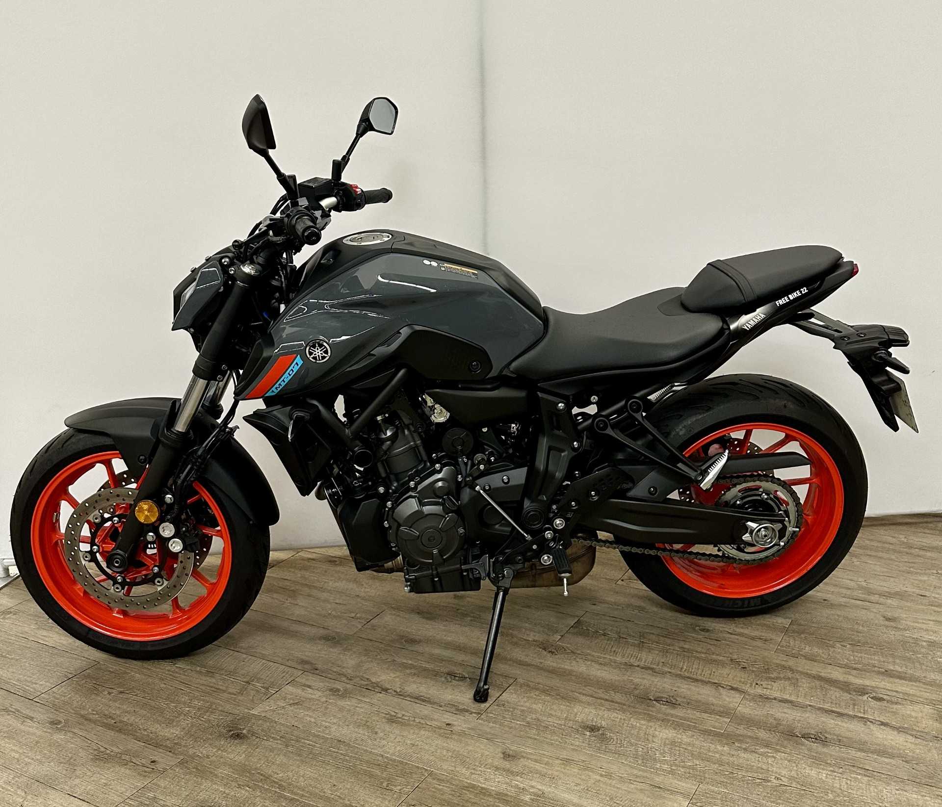 Yamaha MT-07 ABS 2021 HD vue gauche