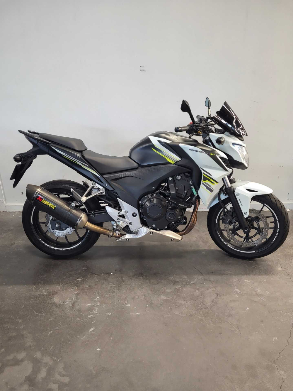 Honda CB 500 F ABS 2015 vue 3/4 droite