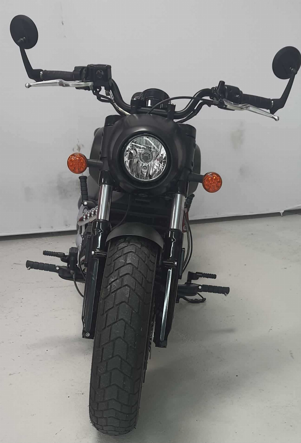 Indian SCOUT BOBBER TWENTY 2020 vue avant