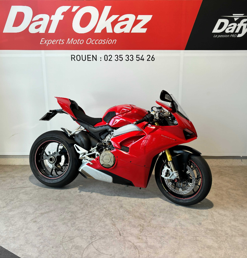 Ducati Panigale V4 S 2019 vue 3/4 droite