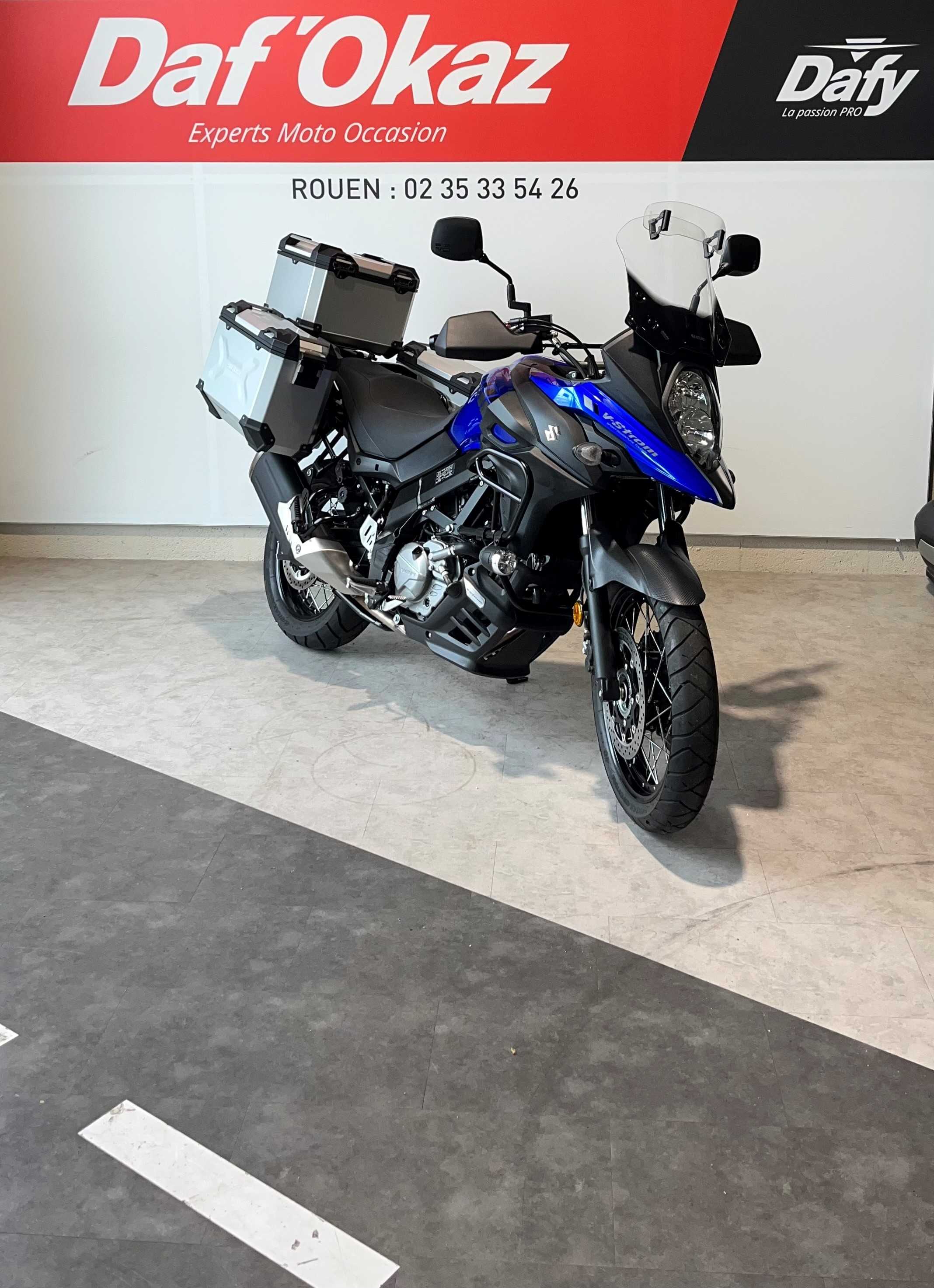 Suzuki DL 650 V-Strom XT 2020 HD vue 3/4 droite