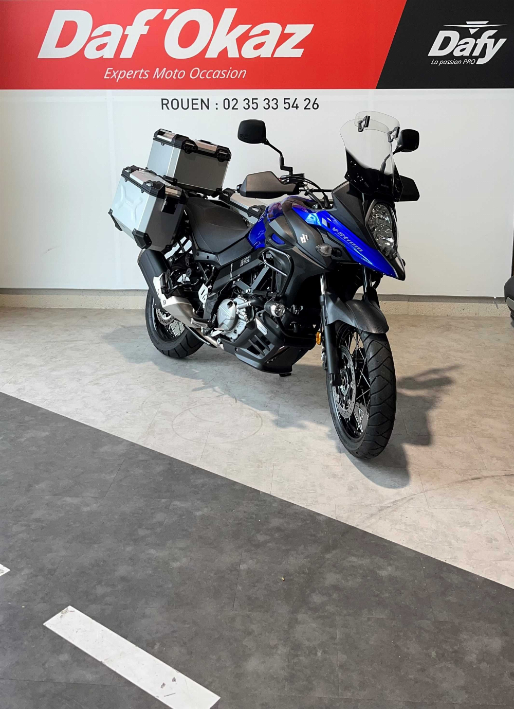 Suzuki DL 650 V-Strom XT 2020 vue 3/4 droite