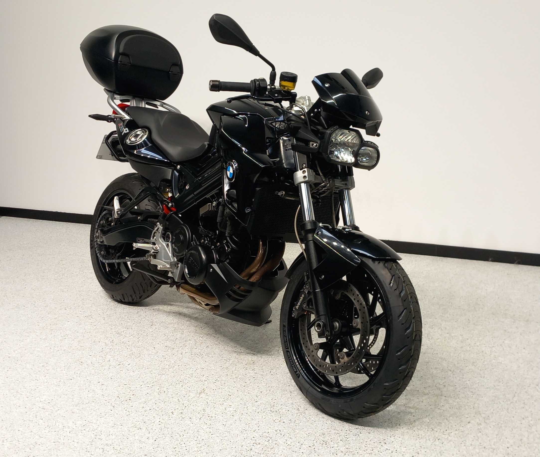 BMW F 800 R 2013 HD vue 3/4 droite