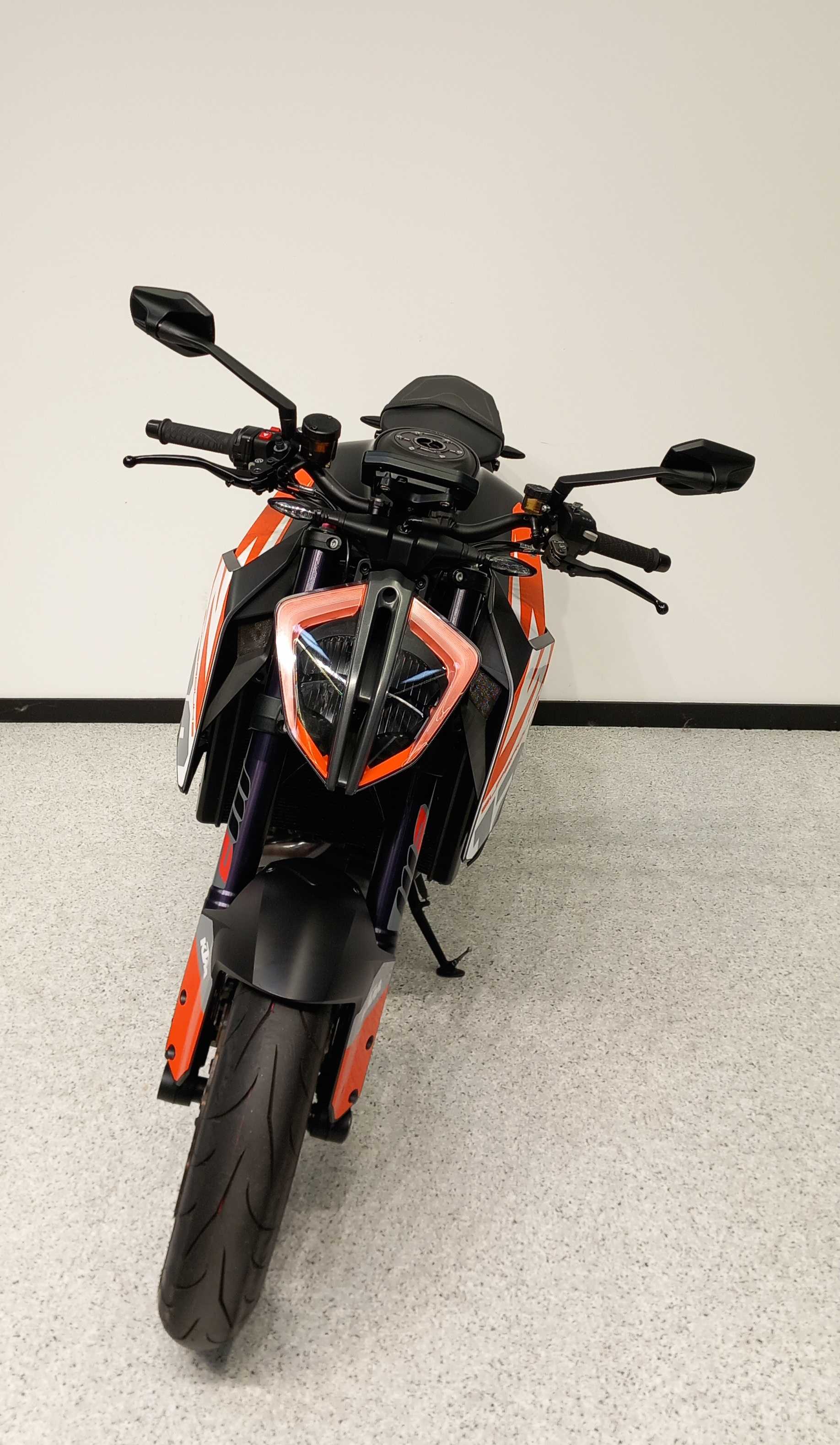 KTM 1290 Super Duke R 2019 HD vue avant