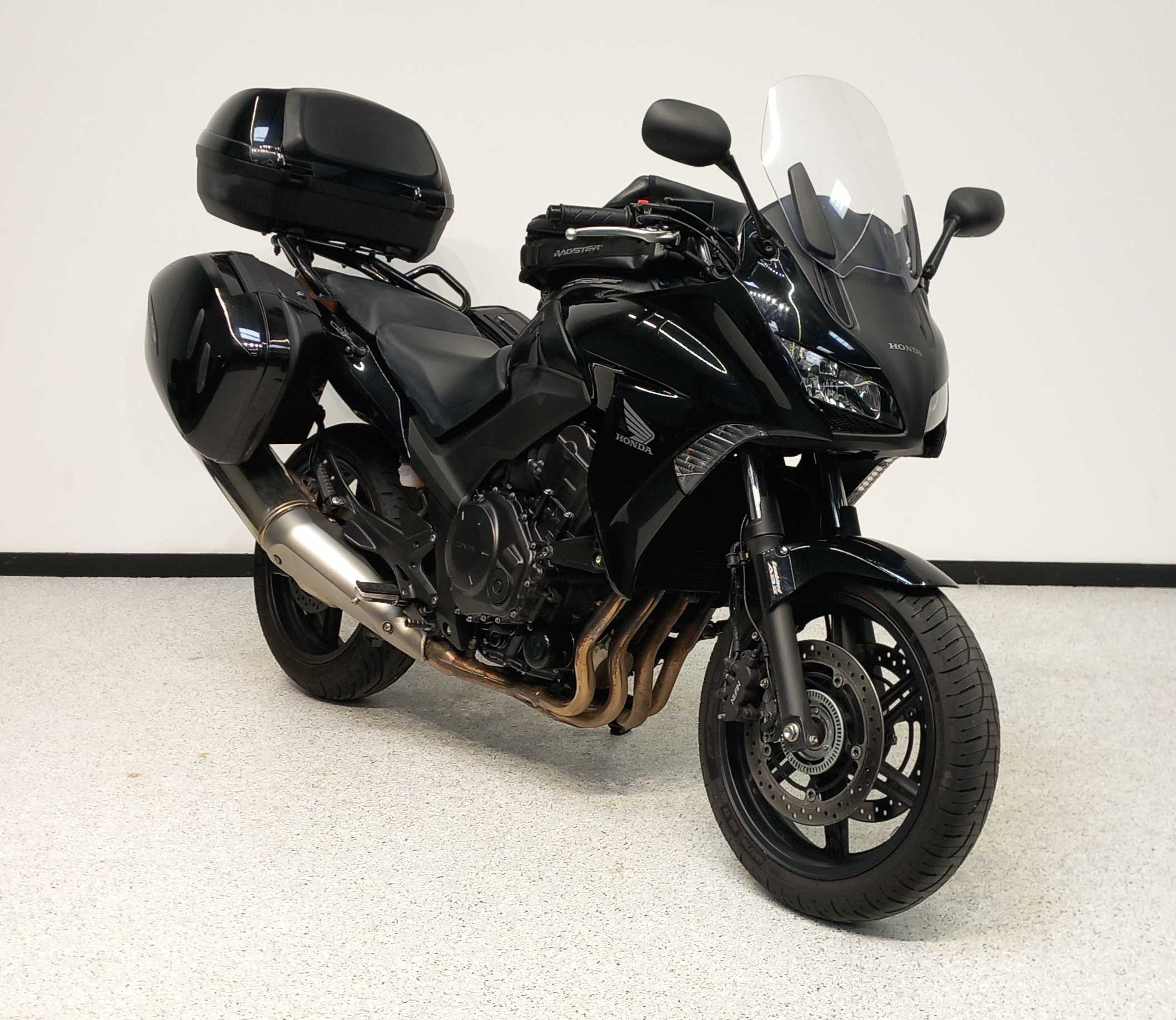 Honda CBF 1000 F ABS 2015 HD vue 3/4 droite