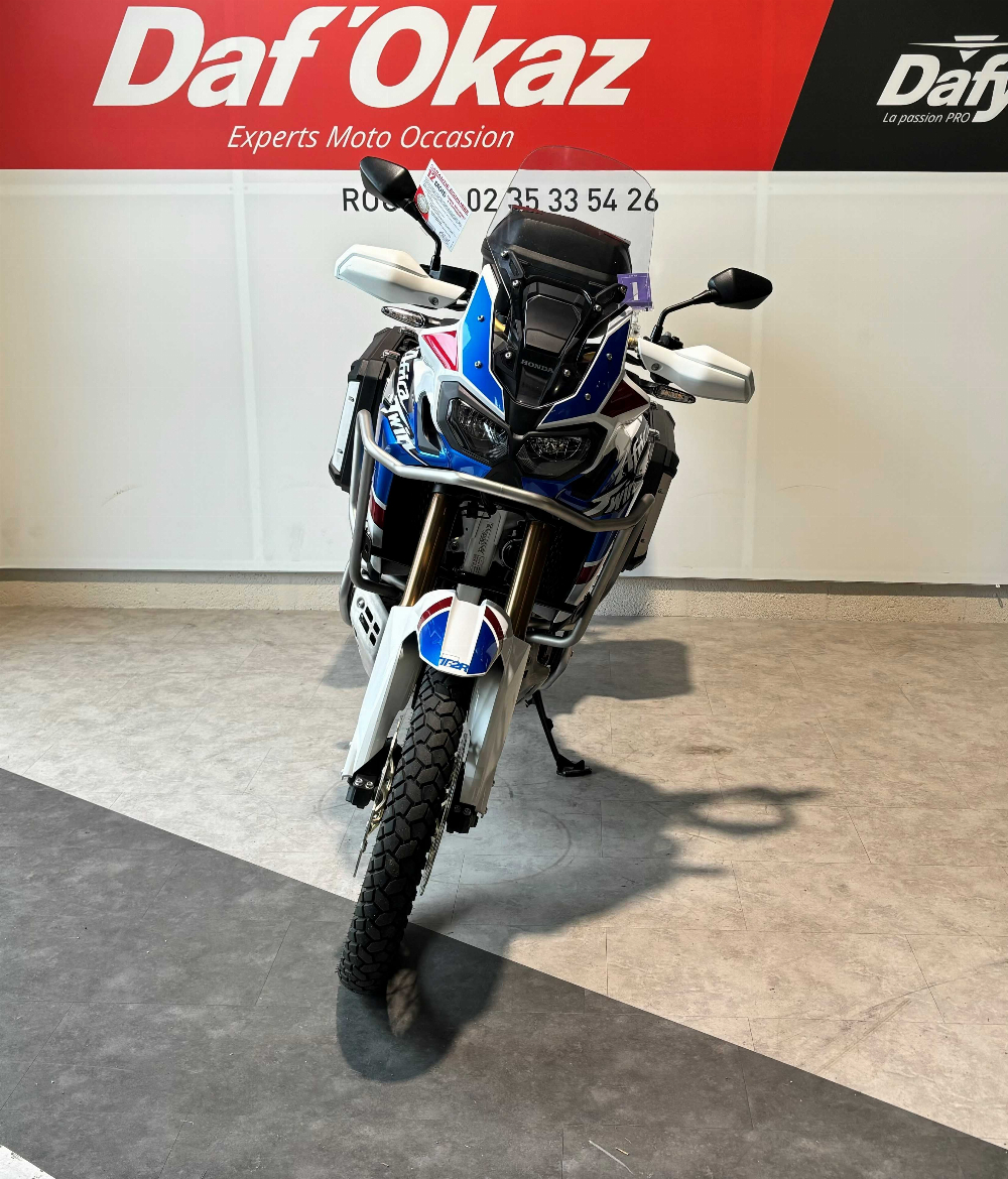 Honda CRF 1000 AFRICA TWIN DCT 2020 vue avant