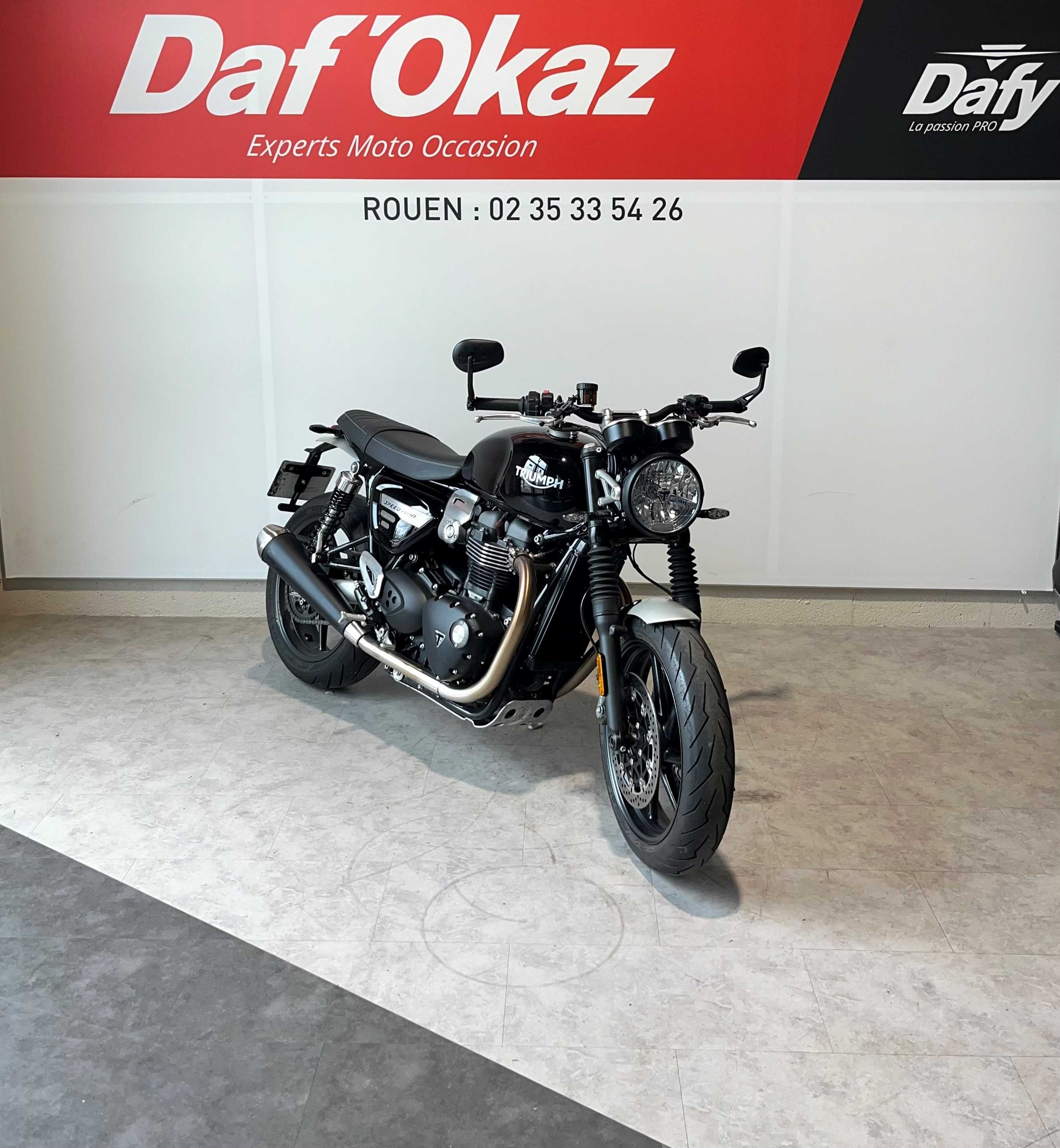 Triumph SPEED TWIN 2021 HD vue 3/4 droite