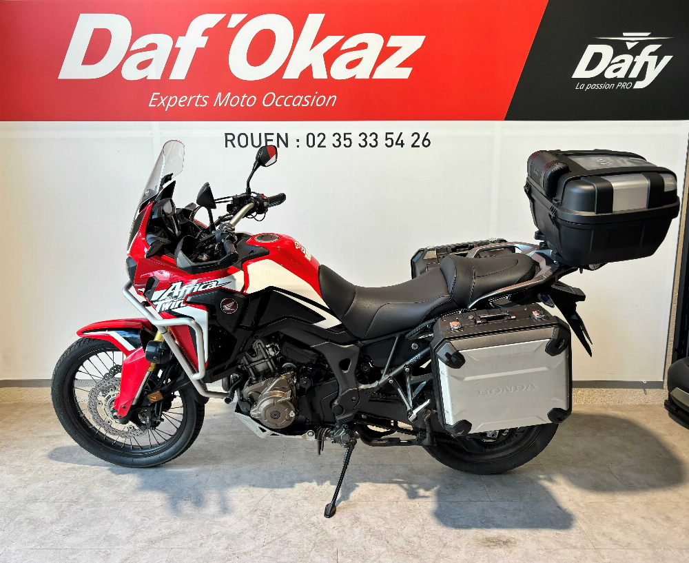 Honda CRF1000D 2016 vue gauche