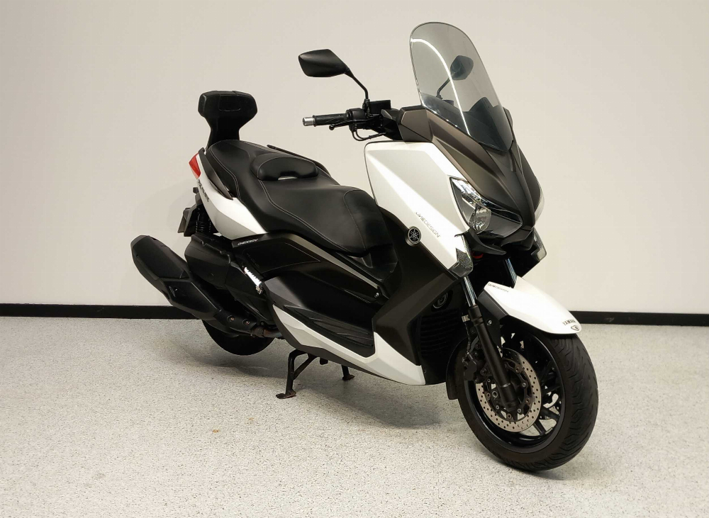 Yamaha YP 400 R X-Max 2013 vue 3/4 droite