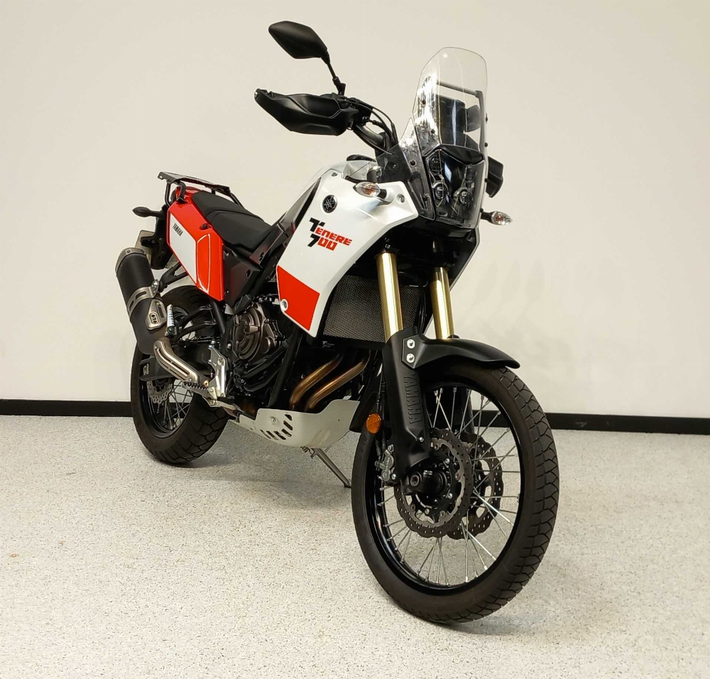 Yamaha XTZ 700 Ténéré 2020 vue 3/4 droite