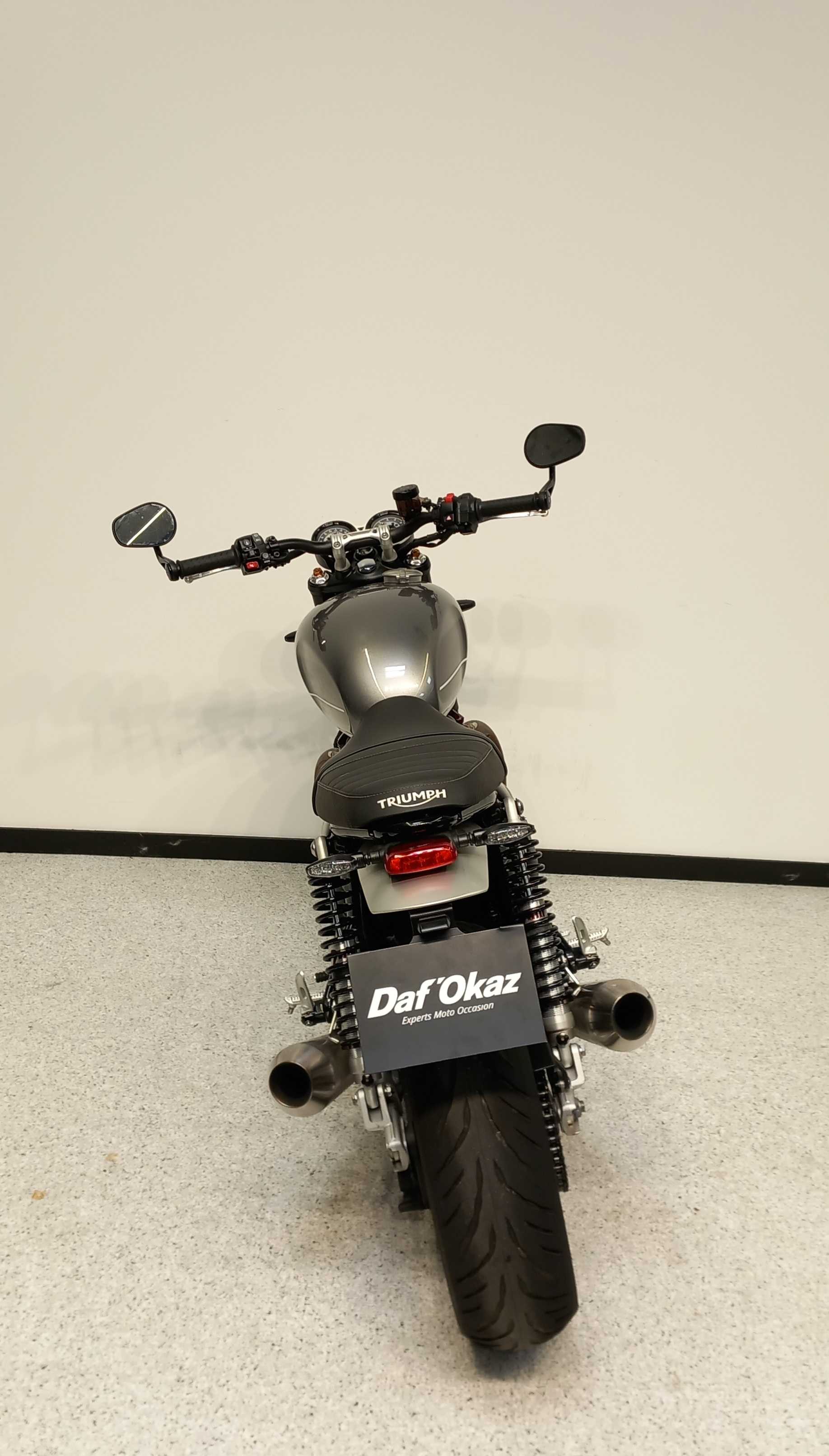 Triumph 1200 Speed Twin 2021 HD vue arrière