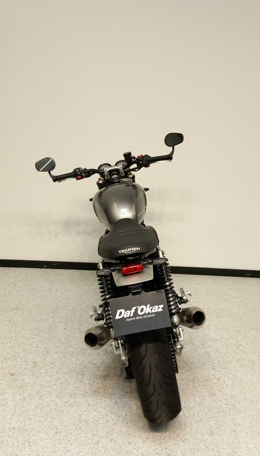 Triumph 1200 Speed Twin 2021 vue arrière