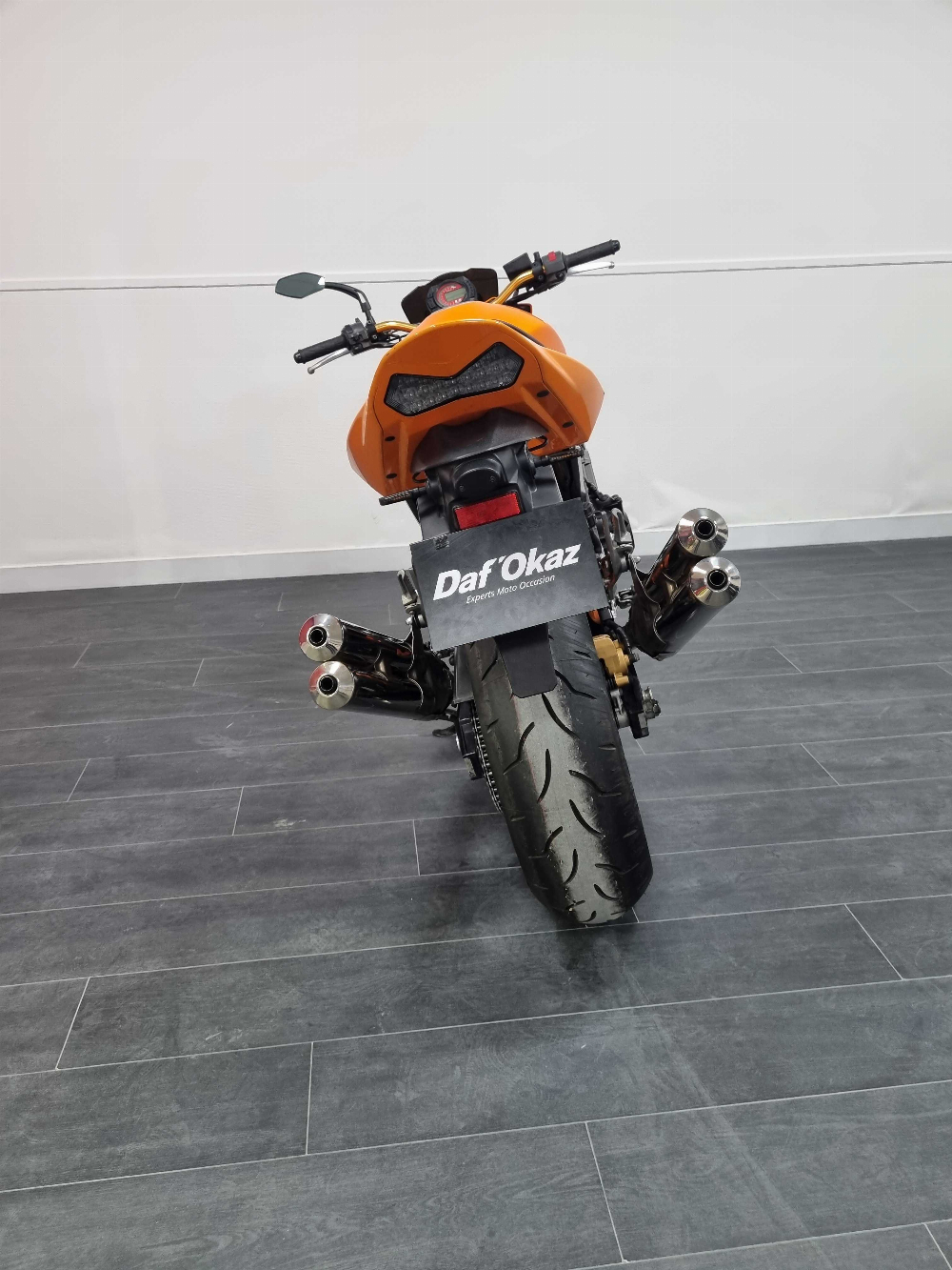 Kawasaki Z 1000 2003 vue arrière