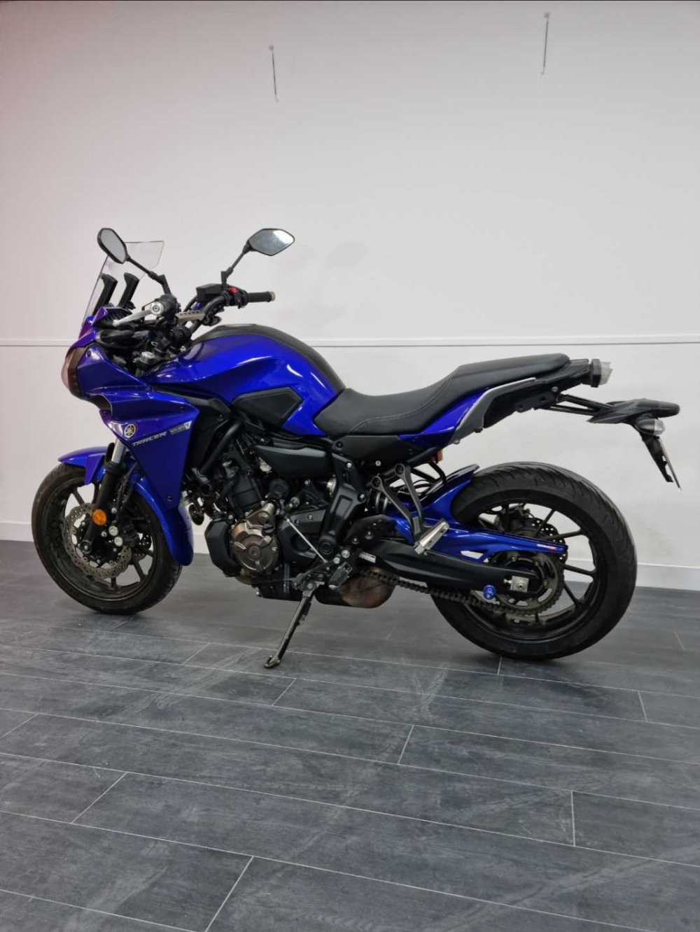 Yamaha Tracer 700 2023 vue gauche