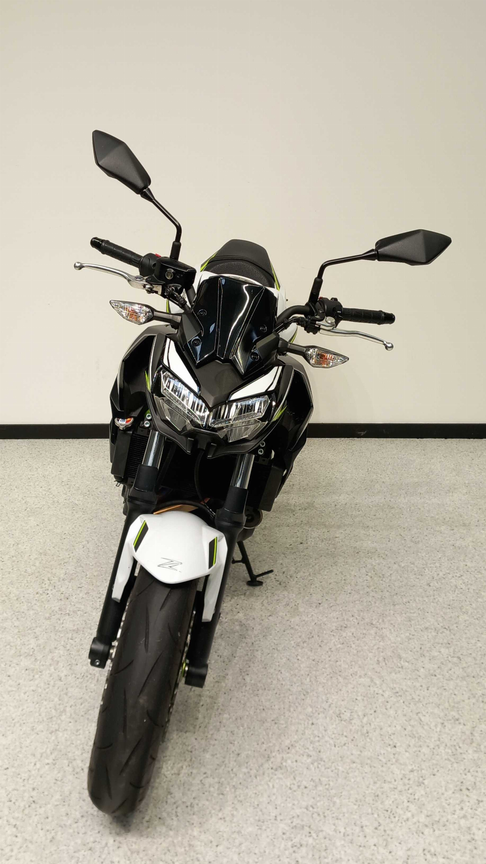 Kawasaki Z 650 2021 vue avant