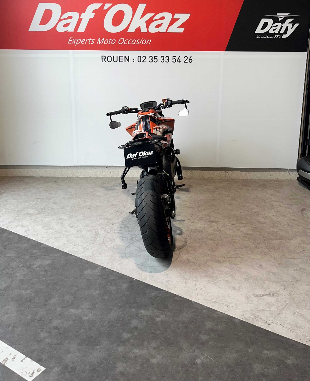 KTM 790 Duke 2019 vue arrière