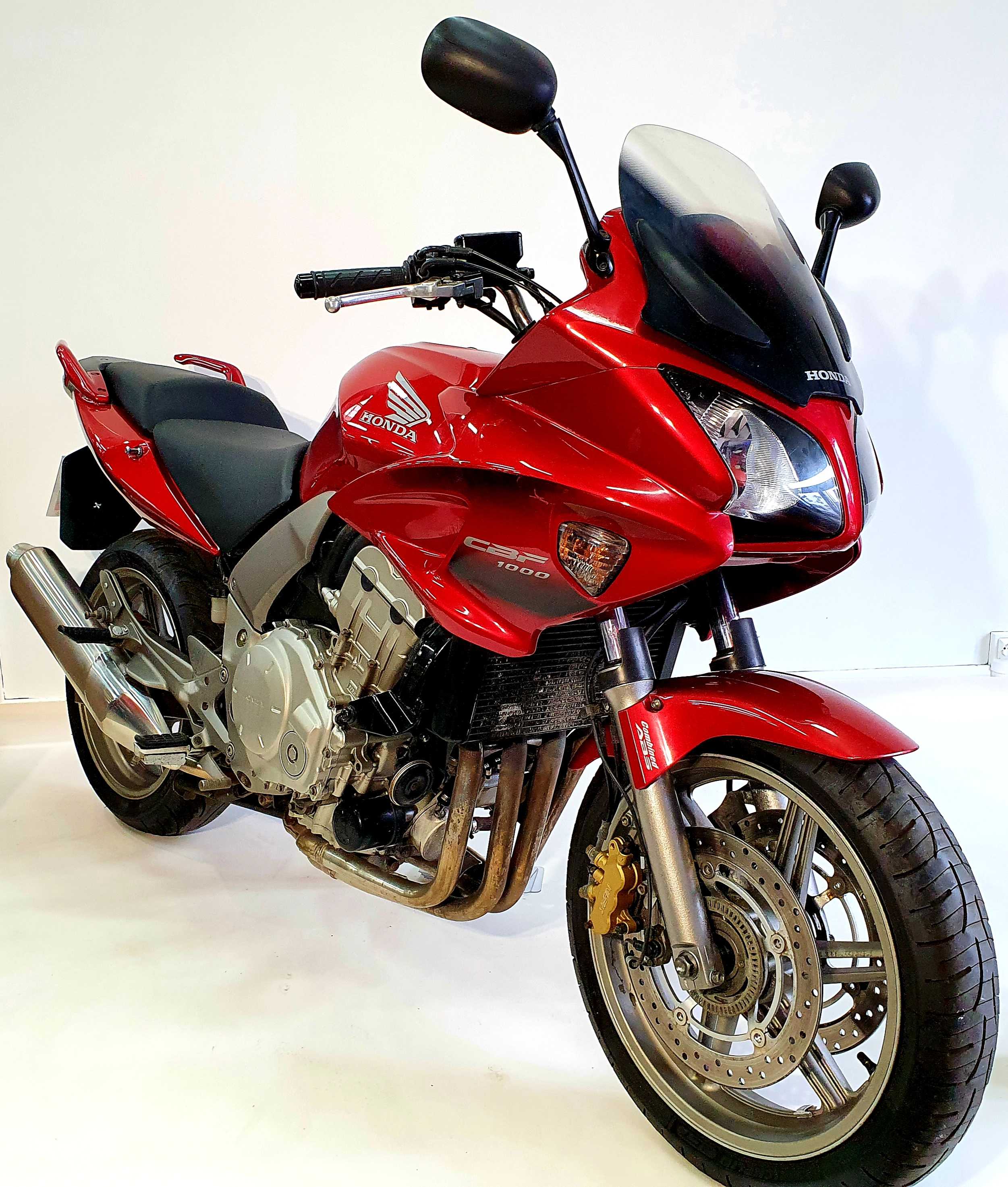 Honda cbf1000 2010 HD vue 3/4 droite