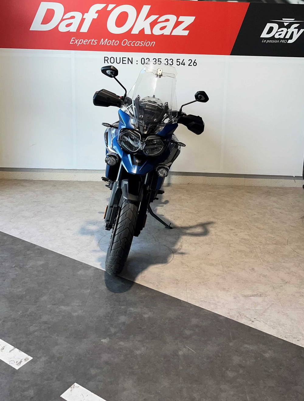 Triumph TIGER XRX 2018 vue avant