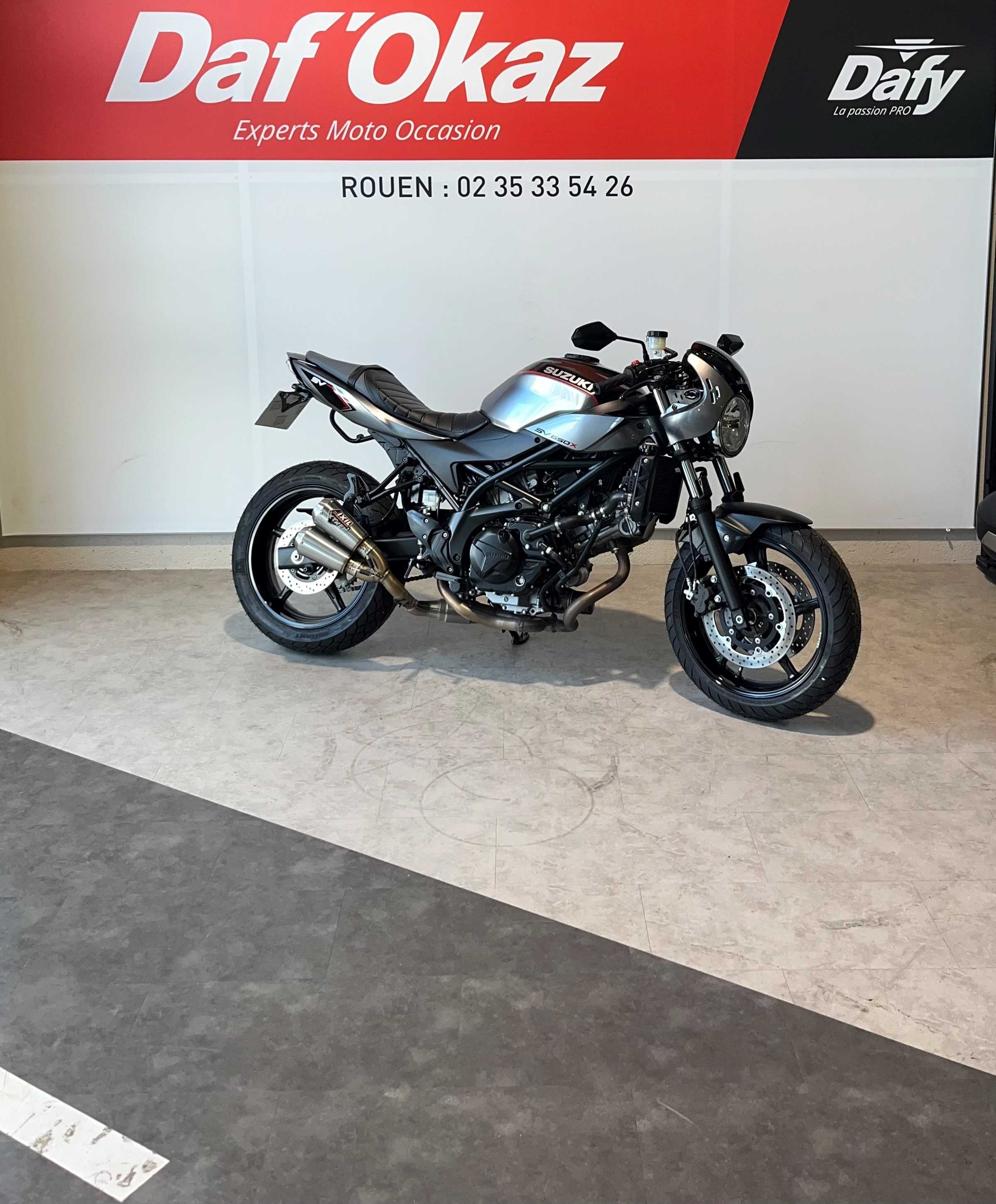 Suzuki SV 650 2020 HD vue 3/4 droite