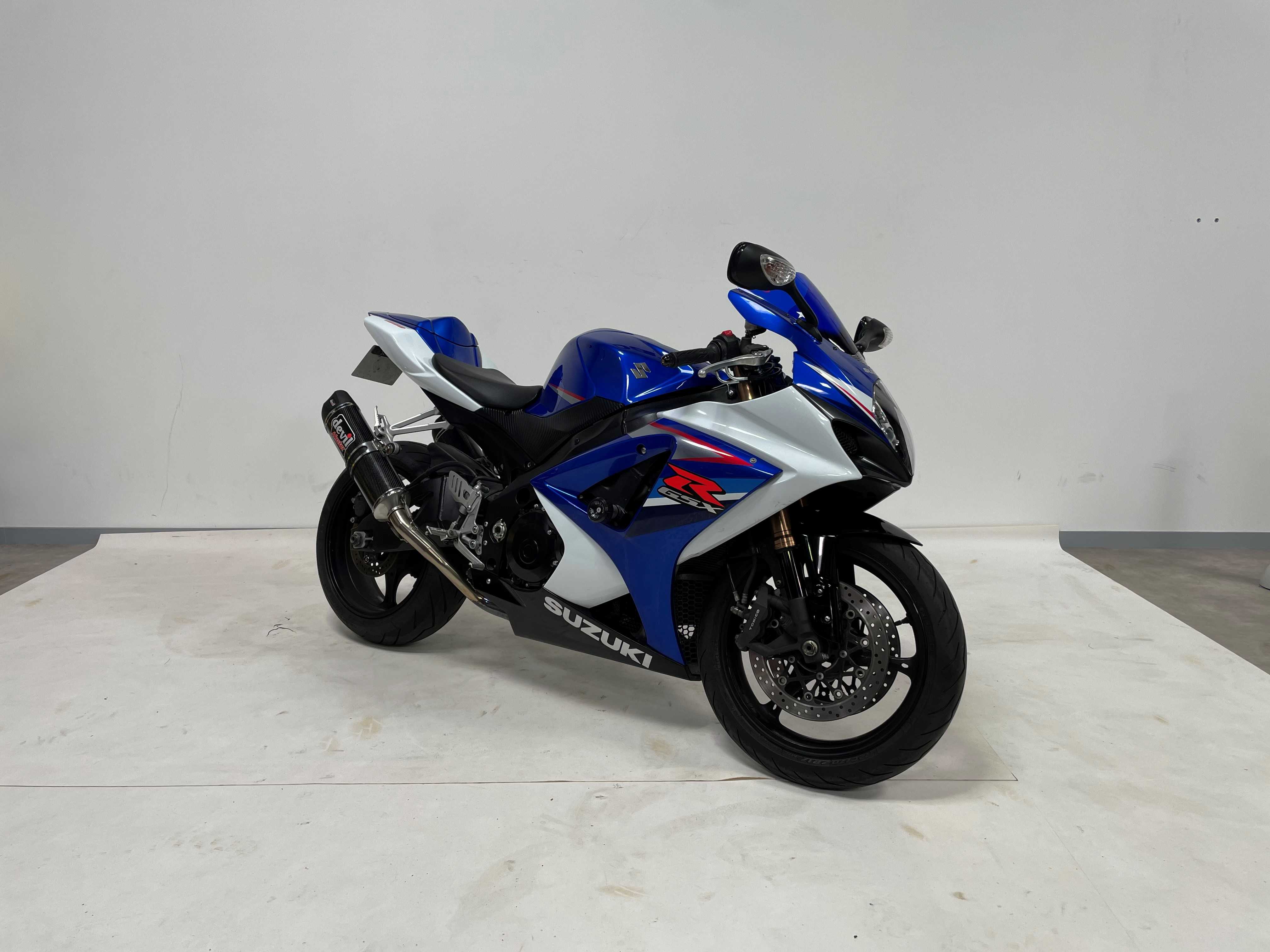 Suzuki GSX-R 1000 2007 HD vue 3/4 droite