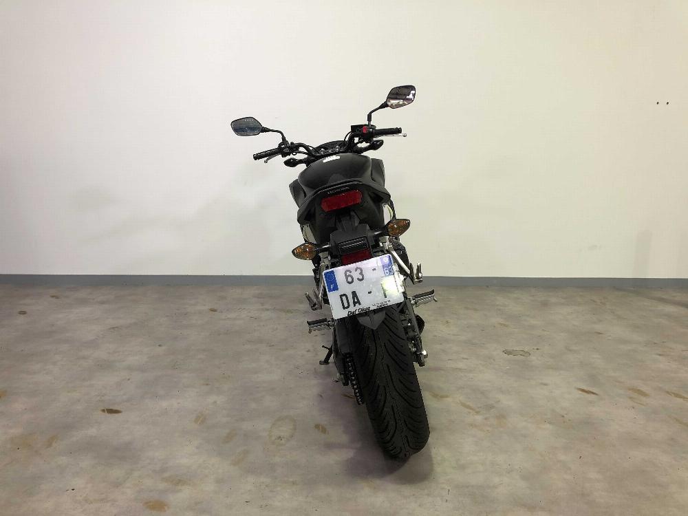 Honda CB 650 F  ABS 2016 vue arrière