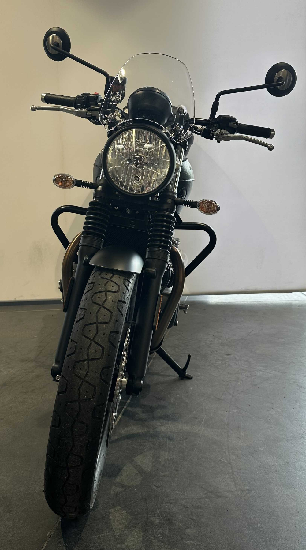 Triumph 900 Speed Twin A2 2023 vue avant