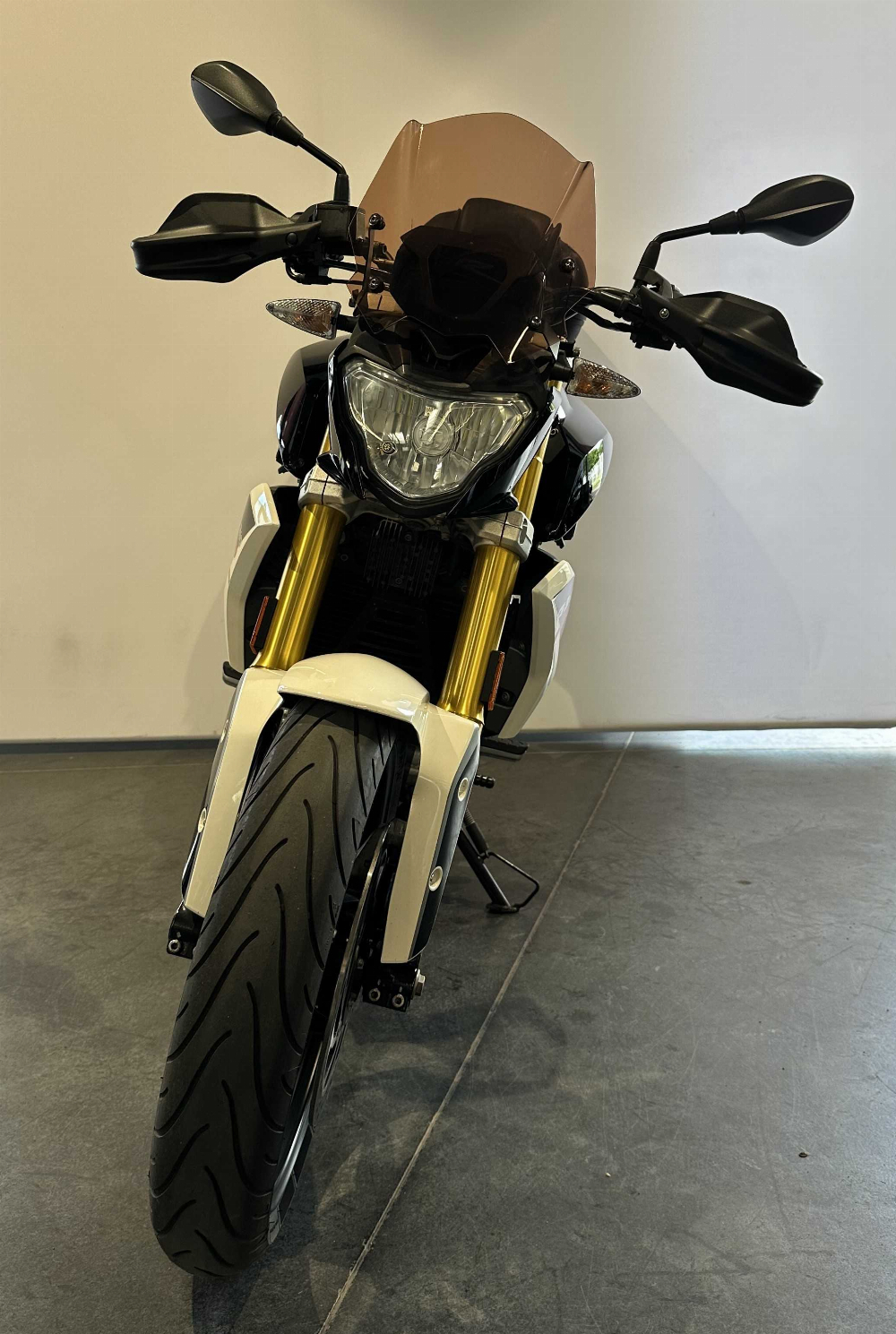 BMW G 310 R 2017 vue avant