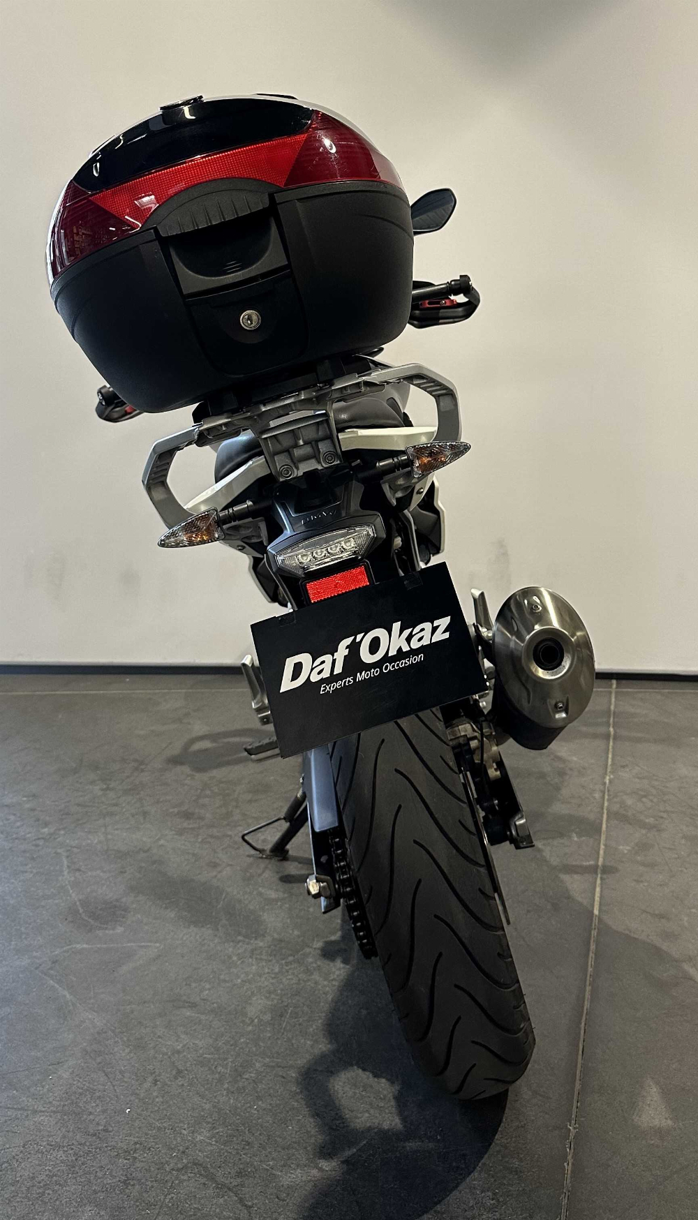 BMW G 310 R 2017 vue arrière