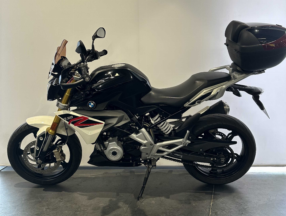 BMW G 310 R 2017 vue gauche