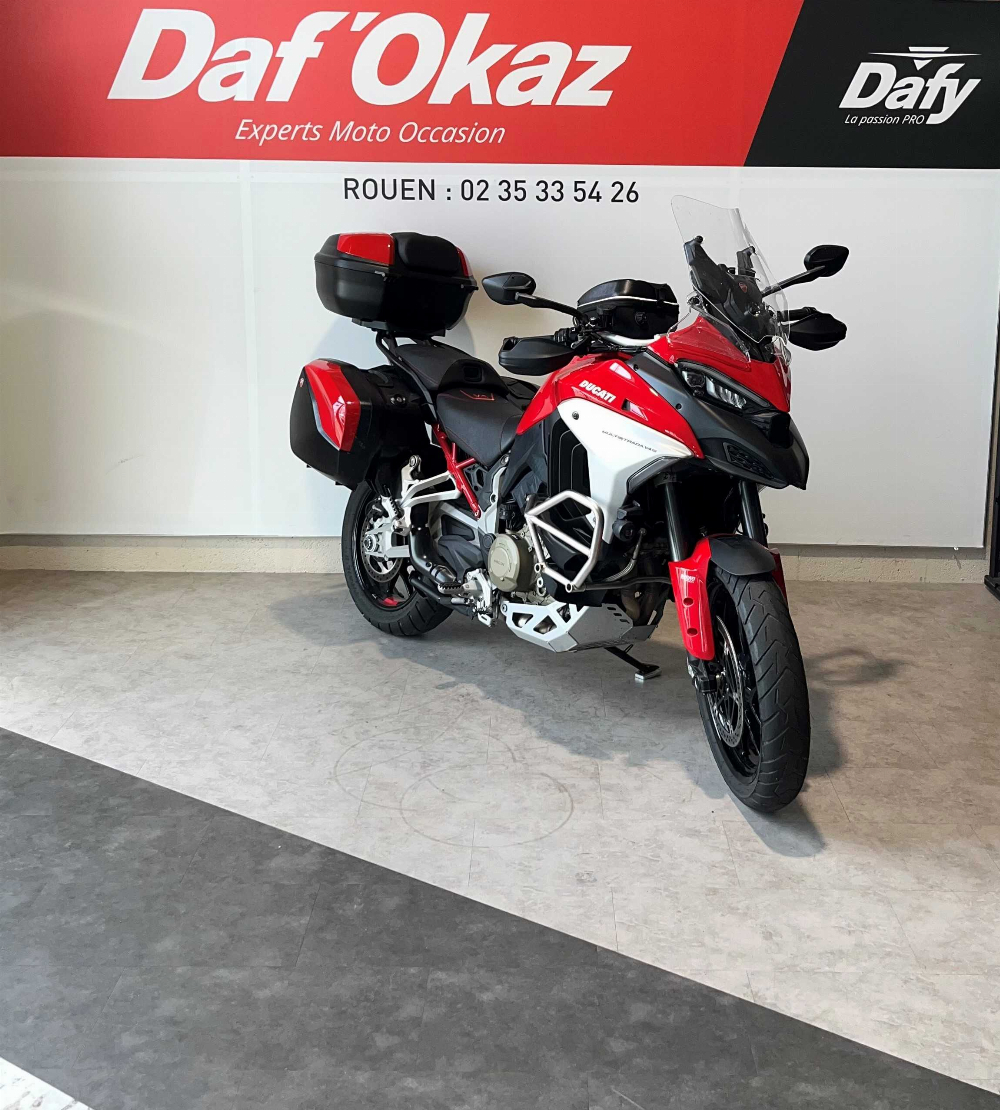 Ducati Multistrada V4 S 2021 vue 3/4 droite