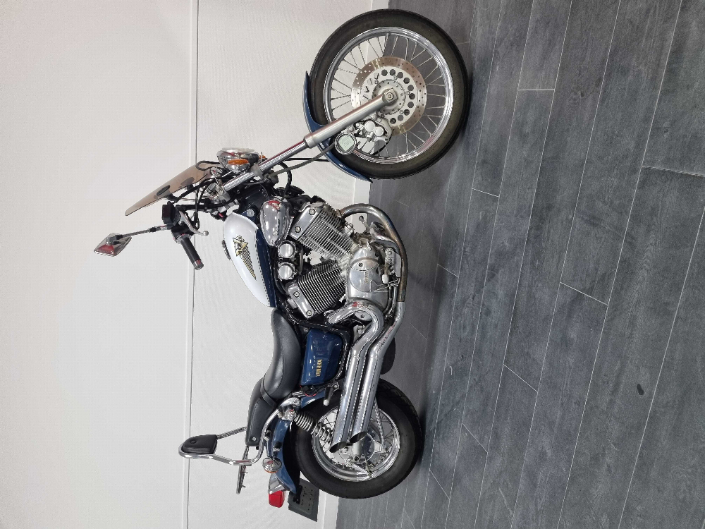 Yamaha XV 535 Virago 1997 vue 3/4 droite