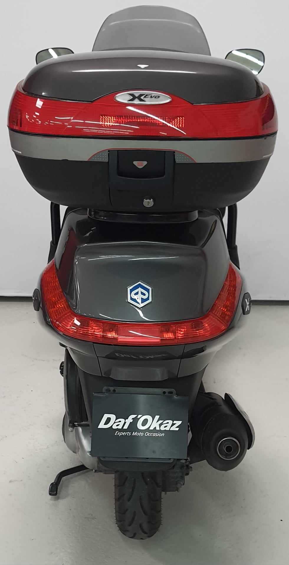 Piaggio X-Evo 125 2008 vue arrière