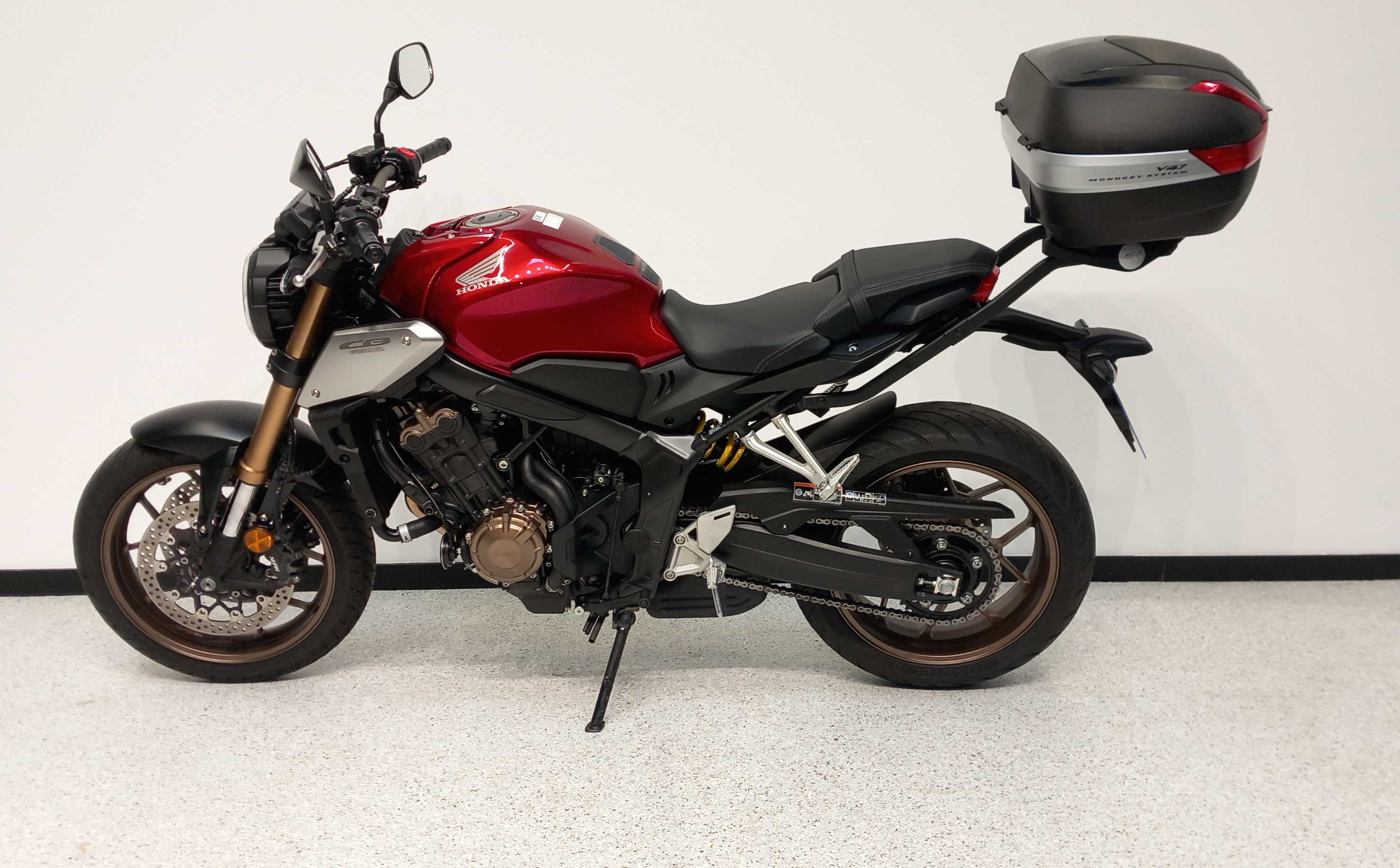 Honda CB 650 R 2019 HD vue gauche