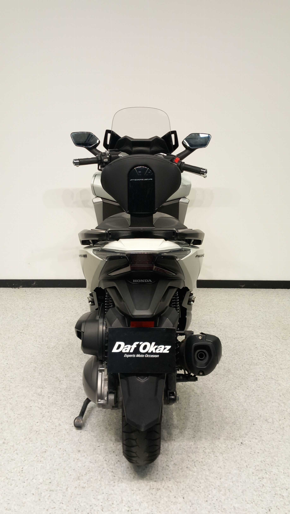 Honda NSS 300 Forza ABS 2019 vue arrière