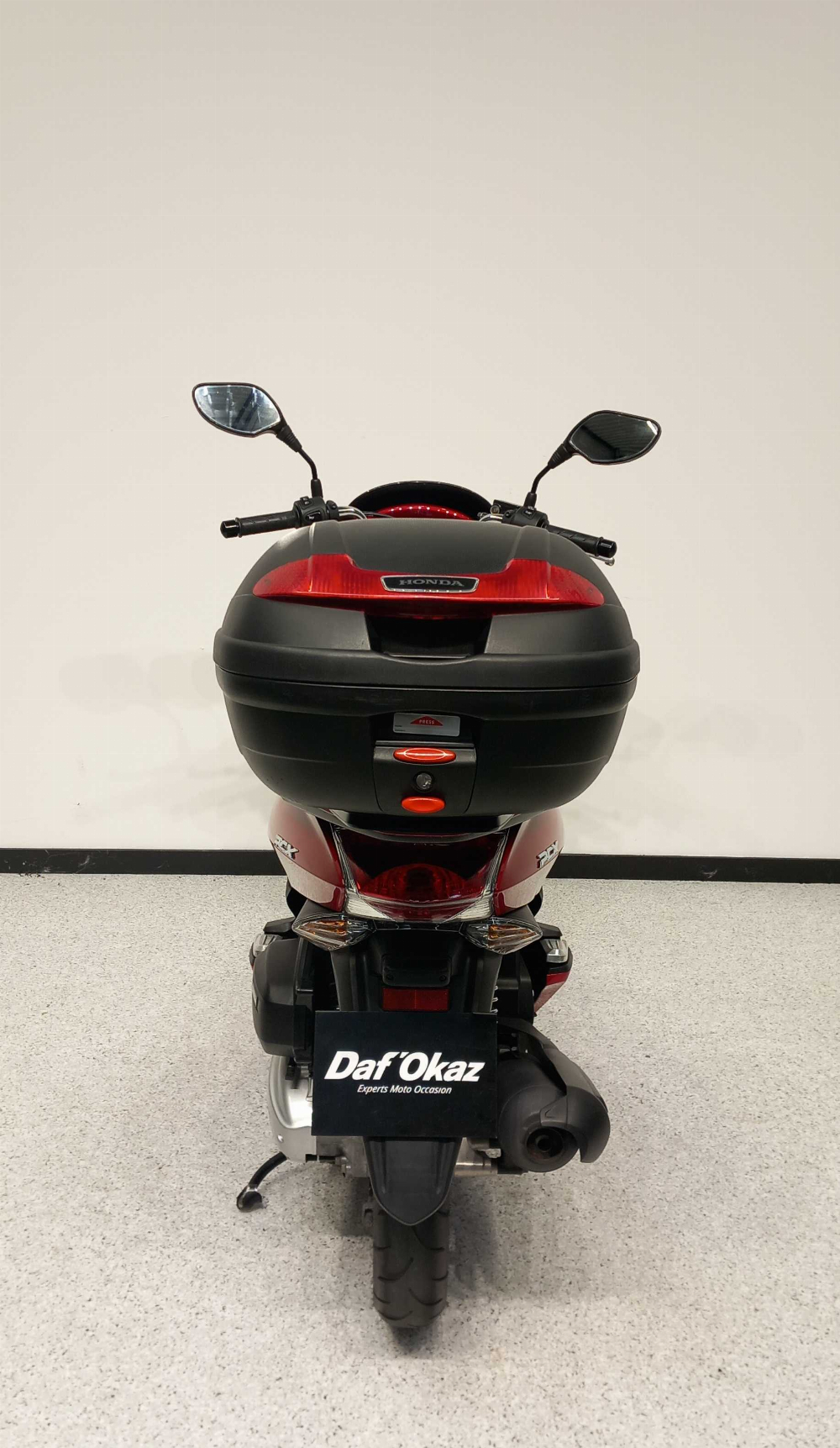 Honda PCX 125 2012 vue arrière