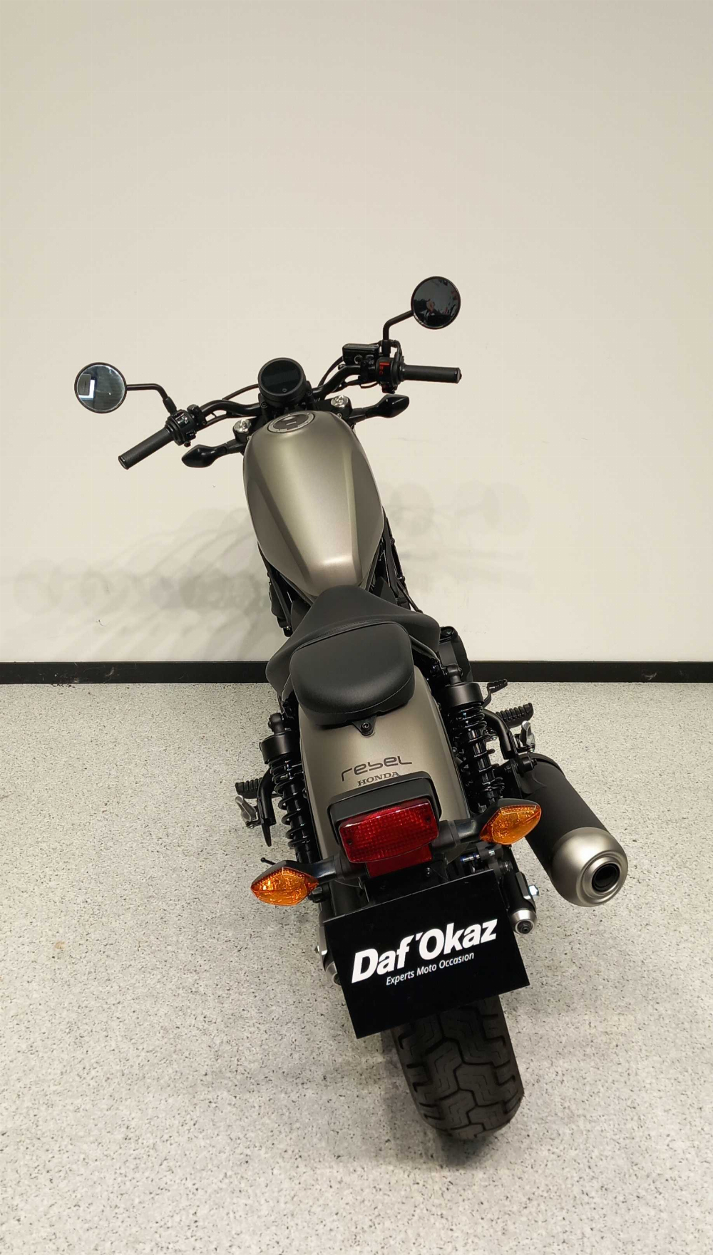 Honda CMX 500 Rebel 2017 vue arrière