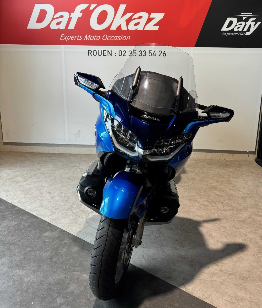 Honda GL1800DA TOUR DCT/ AIR BAG 2022 vue avant
