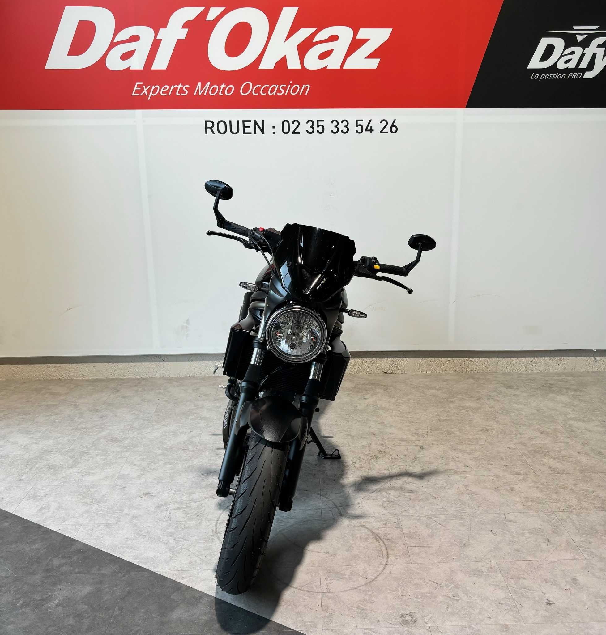 Suzuki SV 650 2022 HD vue avant
